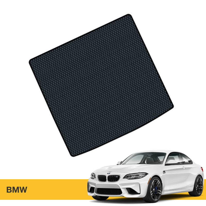 Czarne dywaniki samochodowe Prime Eva do BMW, oferujące komfort i ochronę wnętrza auta.